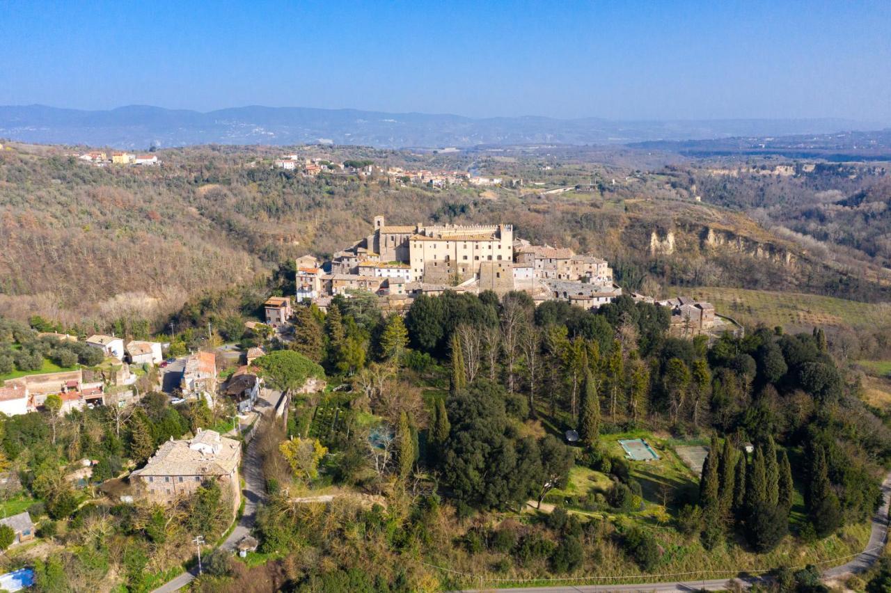 Castello Costaguti Hotel Roccalvecce Екстериор снимка