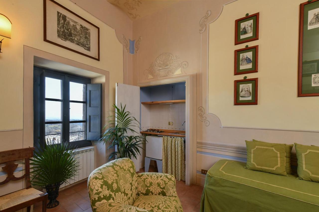 Castello Costaguti Hotel Roccalvecce Екстериор снимка