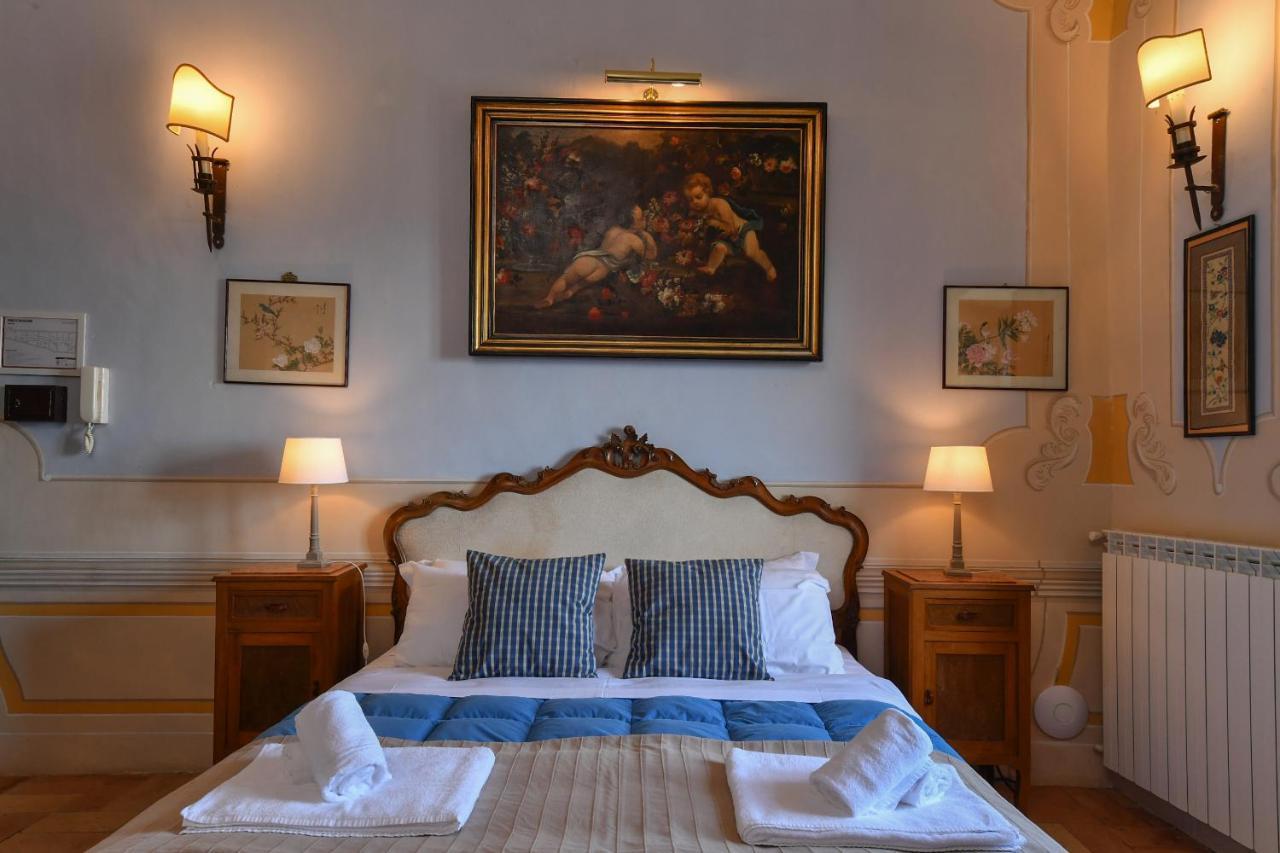Castello Costaguti Hotel Roccalvecce Екстериор снимка