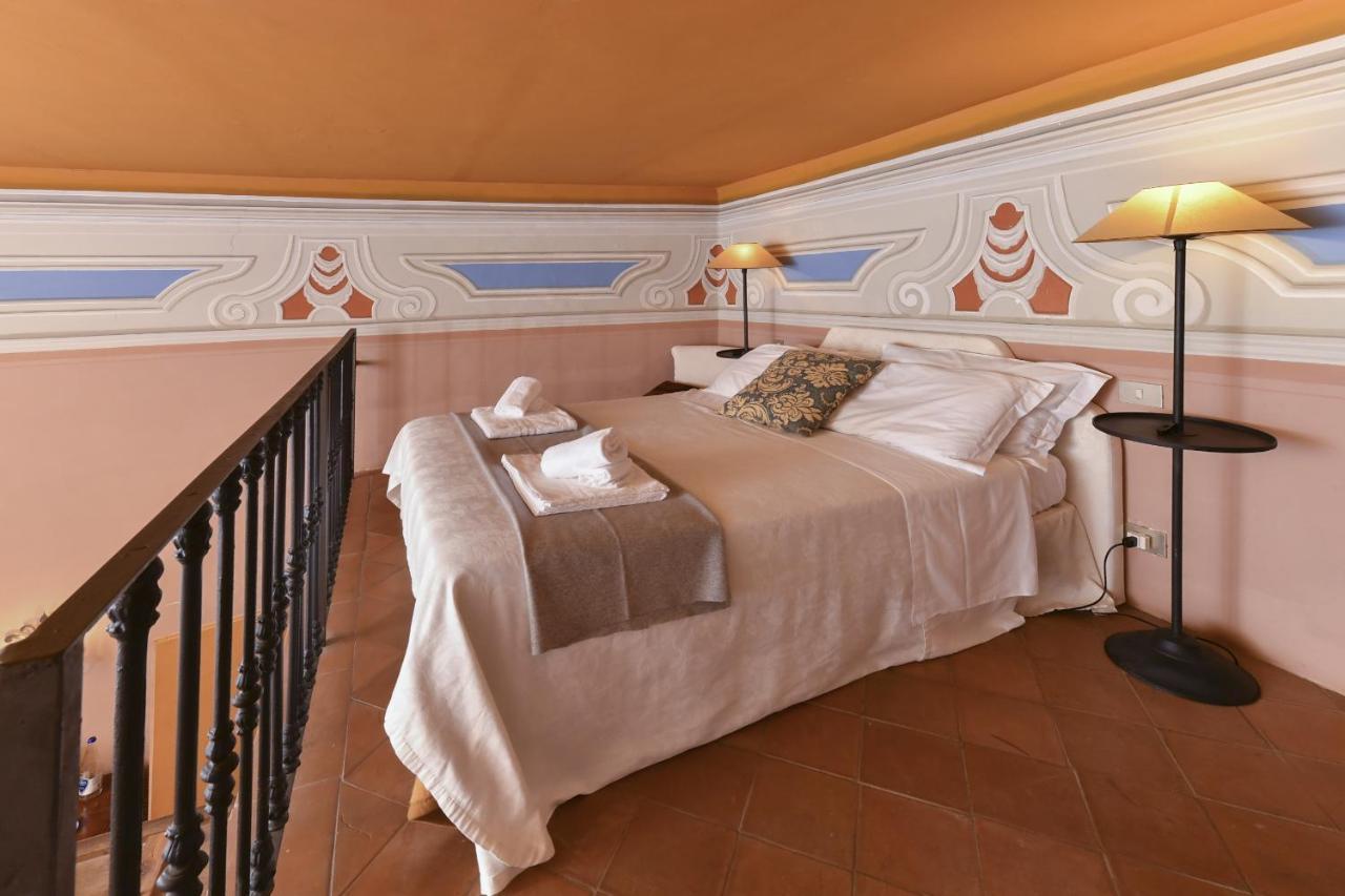 Castello Costaguti Hotel Roccalvecce Екстериор снимка