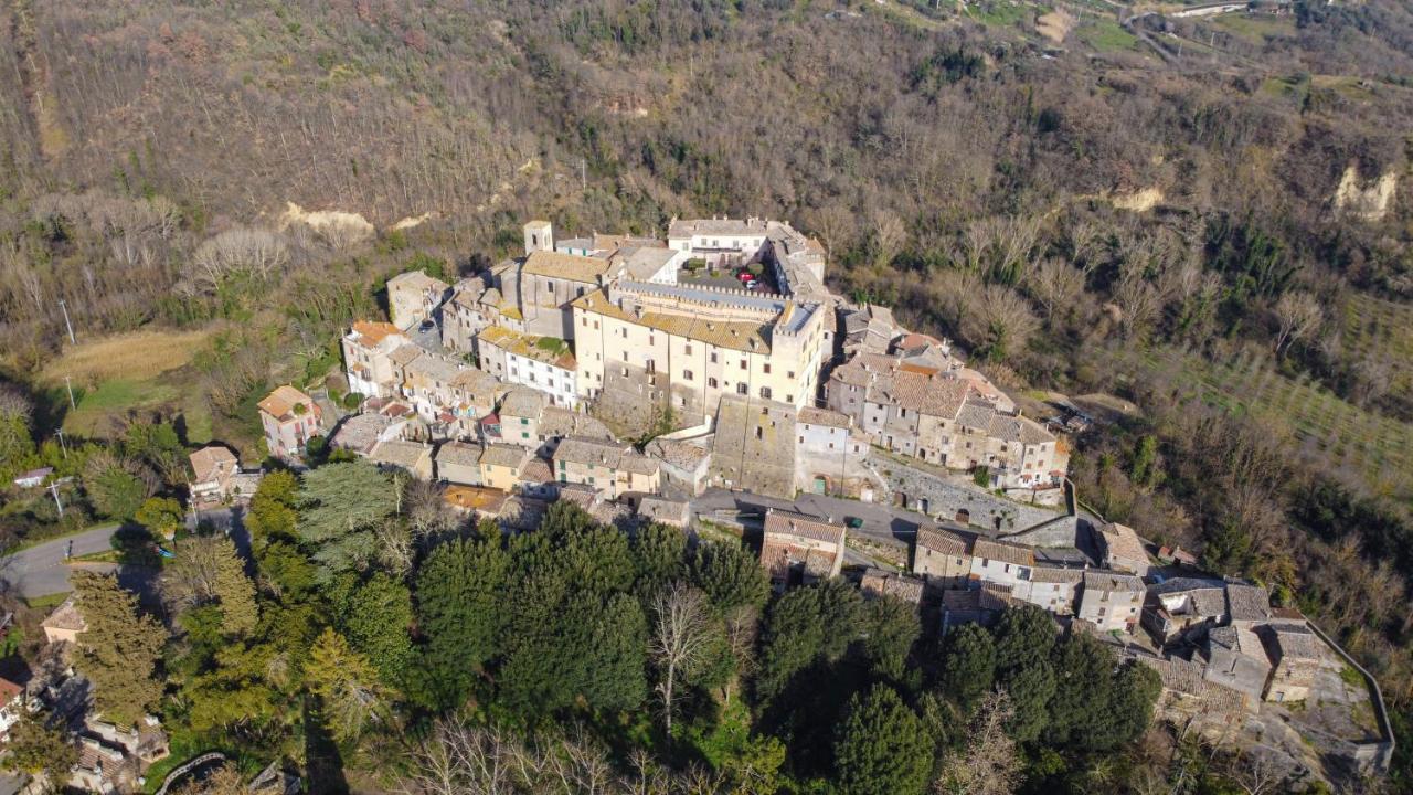Castello Costaguti Hotel Roccalvecce Екстериор снимка