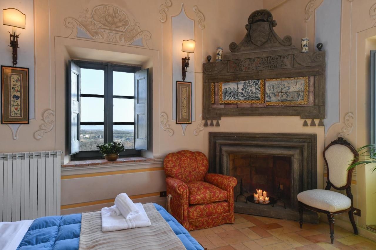 Castello Costaguti Hotel Roccalvecce Екстериор снимка